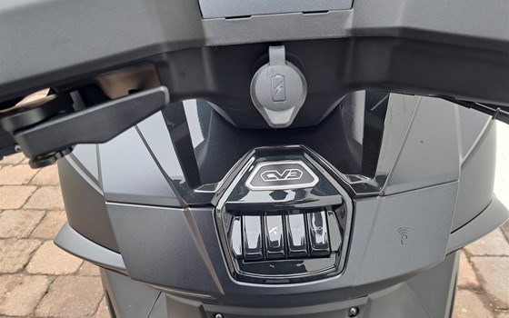 Neufahrzeug Kymco CV3 575i ABS - Bild 6