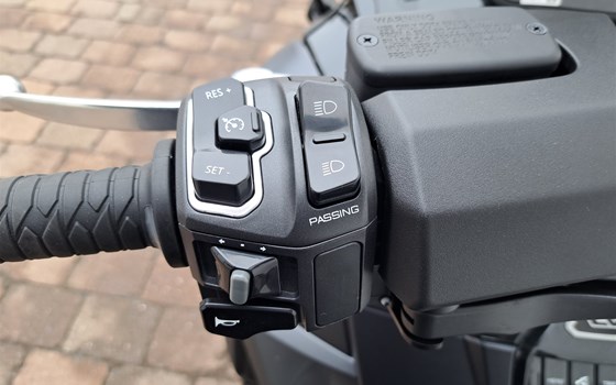 Neufahrzeug Kymco CV3 575i ABS - Bild 7