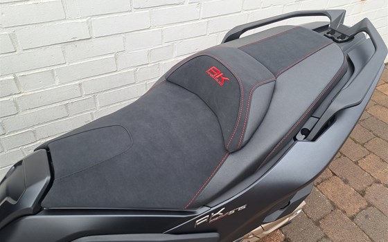 Neufahrzeug Kymco AK 575i ABS Premium - Bild 5