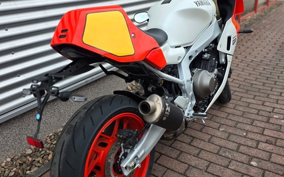 Gebrauchtmotorrad Yamaha XSR900 GP - Bild 10