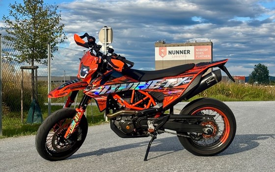 Gebrauchtmotorrad KTM 690 SMC R - Bild 2