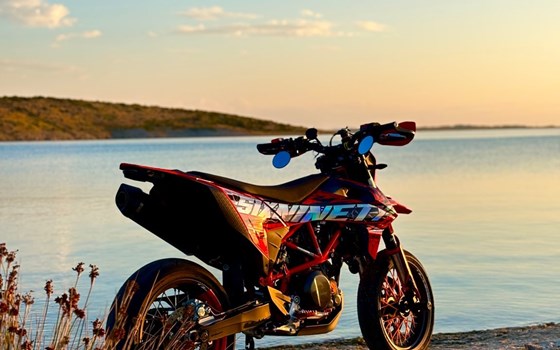 Gebrauchtmotorrad KTM 690 SMC R - Bild 4