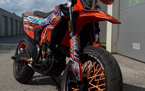 Gebrauchtmotorrad KTM 690 SMC R - Bild 7