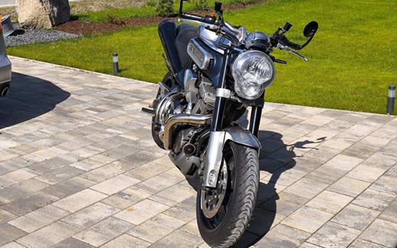 Gebrauchtmotorrad Yamaha MT-01 - Bild 2