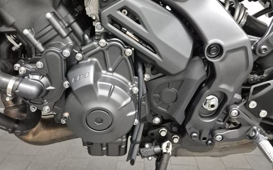 Gebrauchtmotorrad Yamaha MT-09 - Bild 16