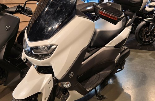 Gebrauchtmotorrad Yamaha NMAX 155
