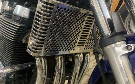 Gebrauchtmotorrad Suzuki GSX 1400 - Bild 9