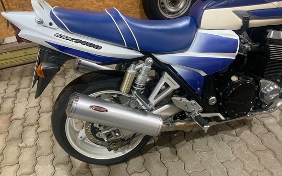 Gebrauchtmotorrad Suzuki GSX 1400 - Bild 2