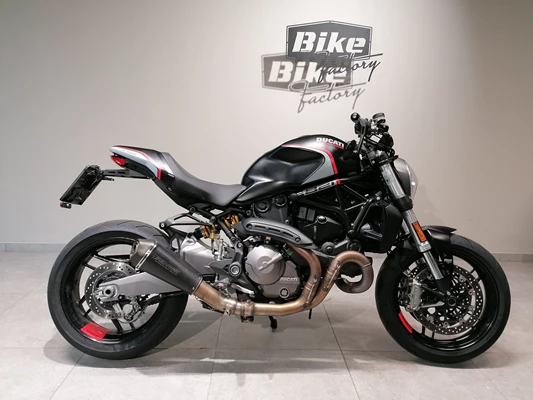 Ducati Monster 821 Stealth (schwarz) - Bild 2