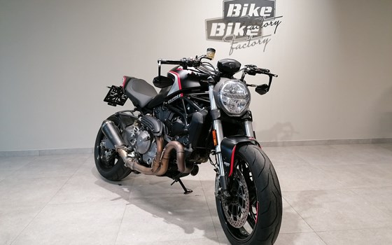 Gebrauchtmotorrad Ducati Monster 821 Stealth - Bild 1