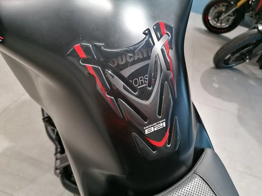 Ducati Monster 821 Stealth (schwarz) - Bild 7