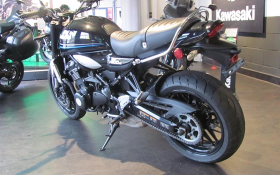 Gebrauchtmotorrad Kawasaki Z900 RS - Bild 7