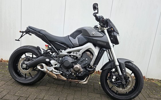 Gebrauchtmotorrad Yamaha MT-09 - Bild 3