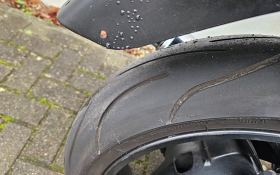 Gebrauchtmotorrad Kawasaki GPZ 1100 - Bild 11