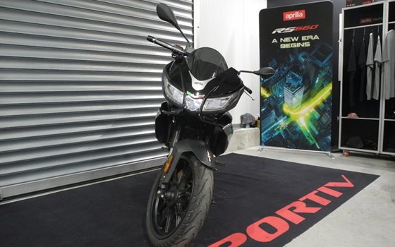 Gebrauchtmotorrad Aprilia Tuono 125 - Bild 3