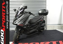 Neumotorrad Honda Forza 125 Special Edition