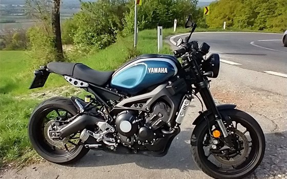 Gebrauchtmotorrad Yamaha XSR900 - Bild 1