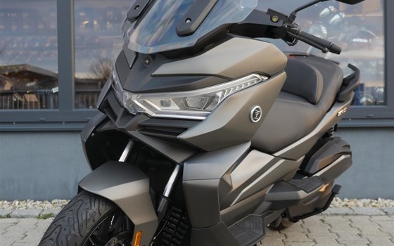 Neufahrzeug Voge SR4 350 LUXURY - Bild 12