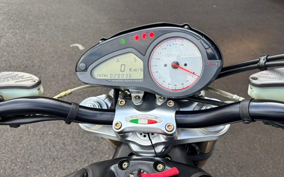 Motorrad Occasion MV Agusta Brutale 910 - Bild 6