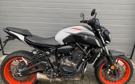 Gebrauchtmotorrad Yamaha MT-07 - Bild 1