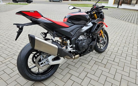 Neufahrzeug Aprilia Tuono V4 1100 Factory - Bild 12