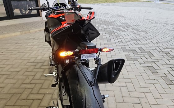 Neufahrzeug Aprilia Tuono V4 1100 Factory - Bild 15