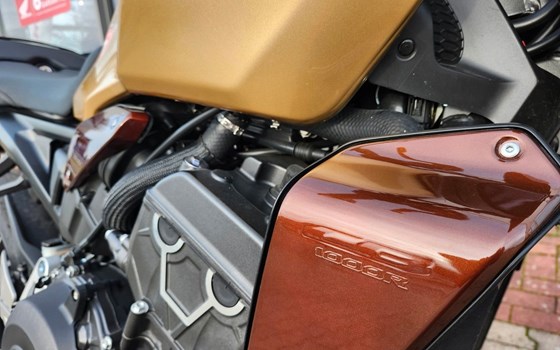 Gebrauchtmotorrad Honda CB 1000 R - Bild 10