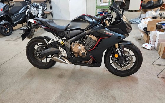 Gebrauchtmotorrad Honda CBR650R - Bild 1