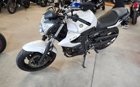 Gebrauchtmotorrad Yamaha XJ6 - Bild 3