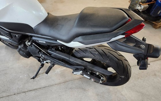 Gebrauchtmotorrad Yamaha XJ6 - Bild 5