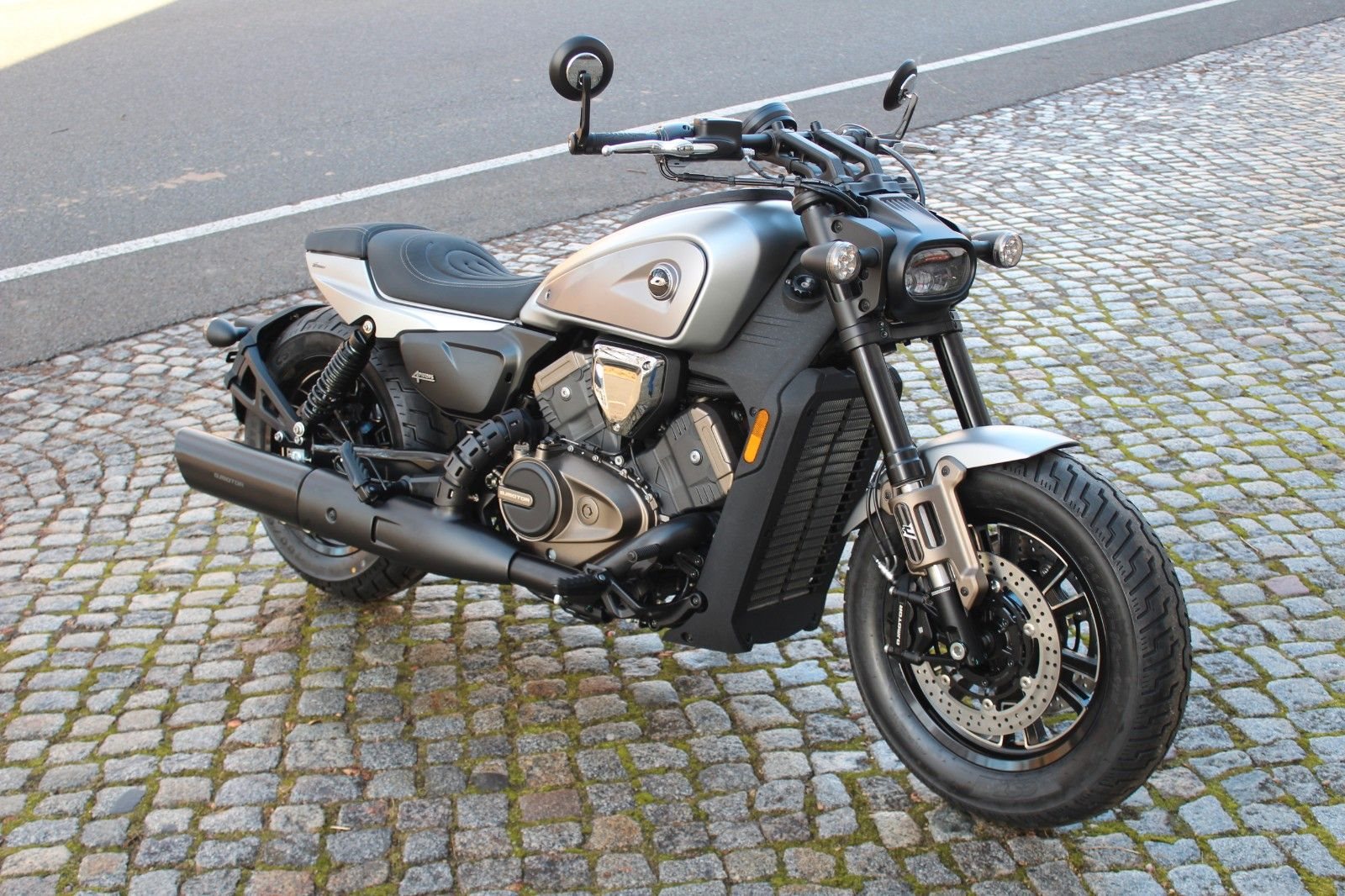 QJ Motor SRV 600V