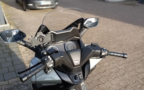 Gebrauchtmotorrad Honda Forza 125 - Bild 9