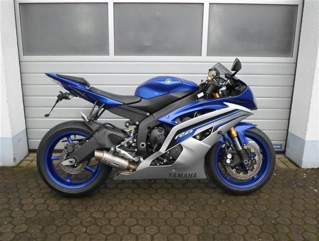 Yamaha YZF-R6 