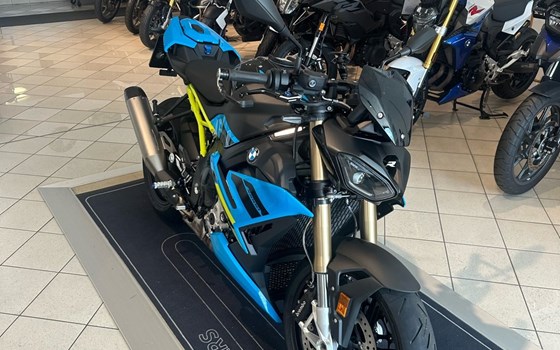 Gebrauchtmotorrad BMW S 1000 R - Bild 1