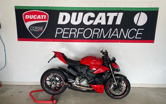 Gebrauchtmotorrad Ducati Streetfighter V2 - Bild 9