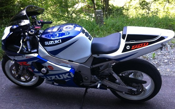 Motorrad Occasion Suzuki GSX-R 750 - Bild 5