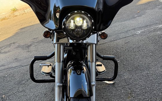 Gebrauchtmotorrad Harley-Davidson Street Glide FLHX - Bild 2