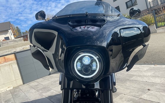 Gebrauchtmotorrad Harley-Davidson Touring Street Glide Special FLHXS - Bild 2