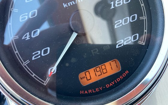 Gebrauchtmotorrad Harley-Davidson Touring Road King FLHR - Bild 2
