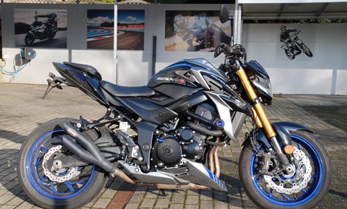 Suzuki GSX-S750