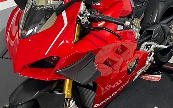 Gebrauchtmotorrad Ducati Panigale V4 R - Bild 14