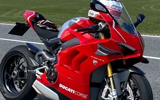 Gebrauchtmotorrad Ducati Panigale V4 R - Bild 6