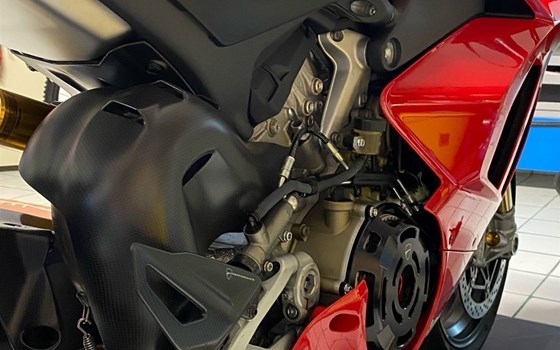 Gebrauchtmotorrad Ducati Panigale V4 R - Bild 7