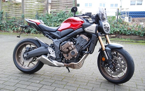 Gebrauchtmotorrad Honda CB650R E-Clutch - Bild 2