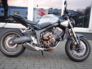 Honda CB650R E-Clutch