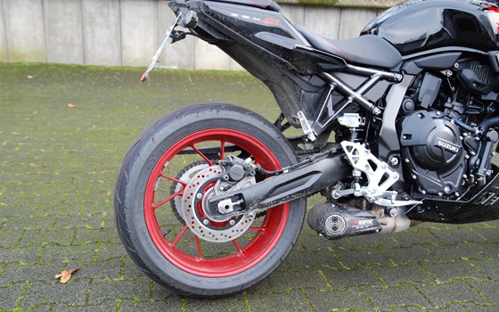 Gebrauchtmotorrad Suzuki GSX-8TT - Bild 10