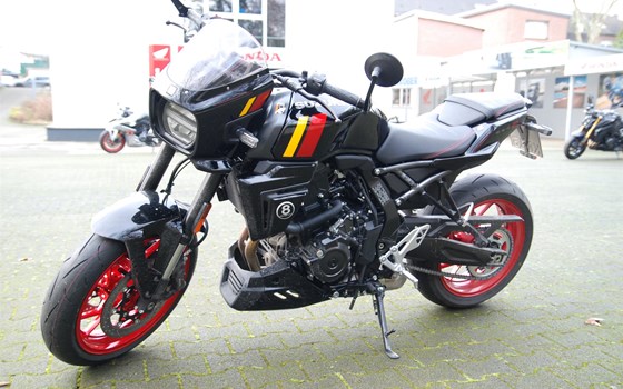 Gebrauchtmotorrad Suzuki GSX-8TT - Bild 6