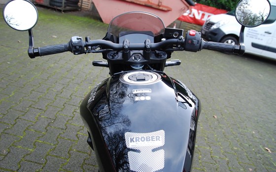 Gebrauchtmotorrad Suzuki GSX-8TT - Bild 7