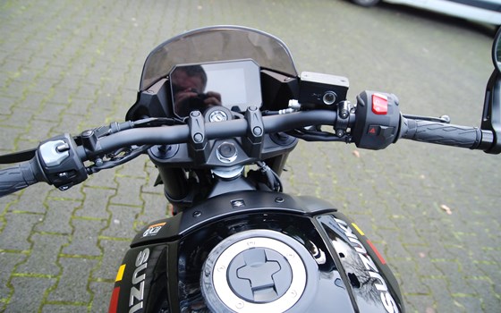 Gebrauchtmotorrad Suzuki GSX-8TT - Bild 9