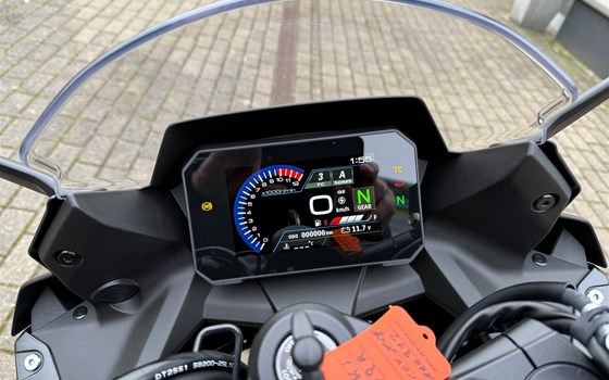 Neufahrzeug Suzuki GSX-8R - Bild 15